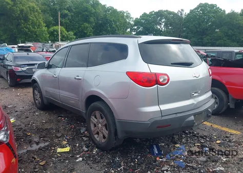 2011 Chevrolet Traverse 1Lt z USA, uszkodzony, nr VIN 1GNKRGED2BJ157021